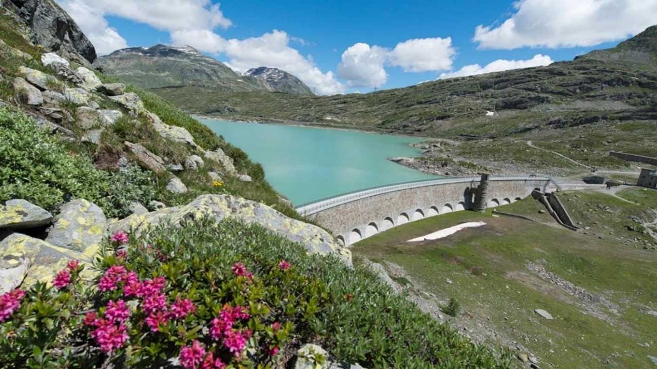 Grossbauprojekte, gesamte Schweiz<br />Risikobewertung für den Schadstoffeintrag in Gewässer und Grundwasser 